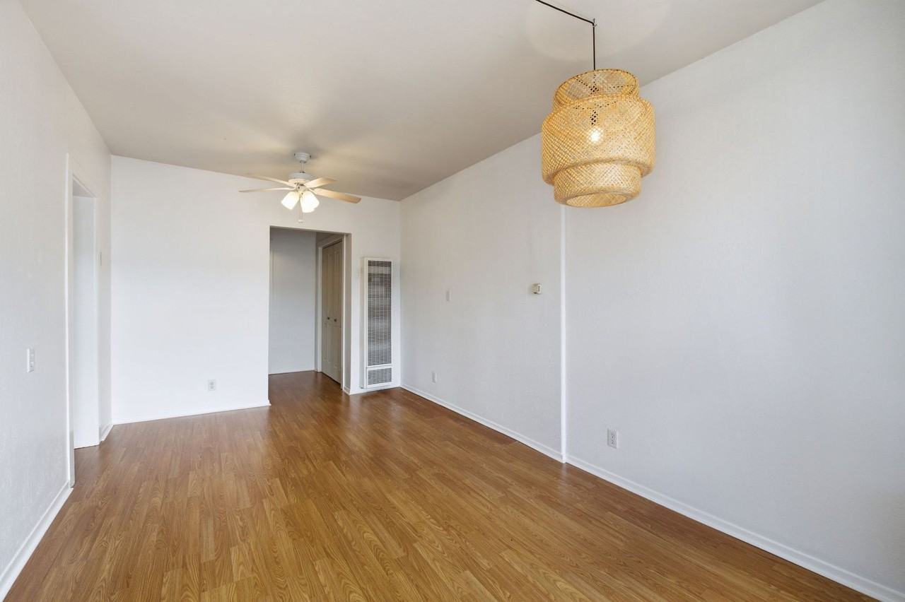 3553 Mission St #C - Photo 2 of 24