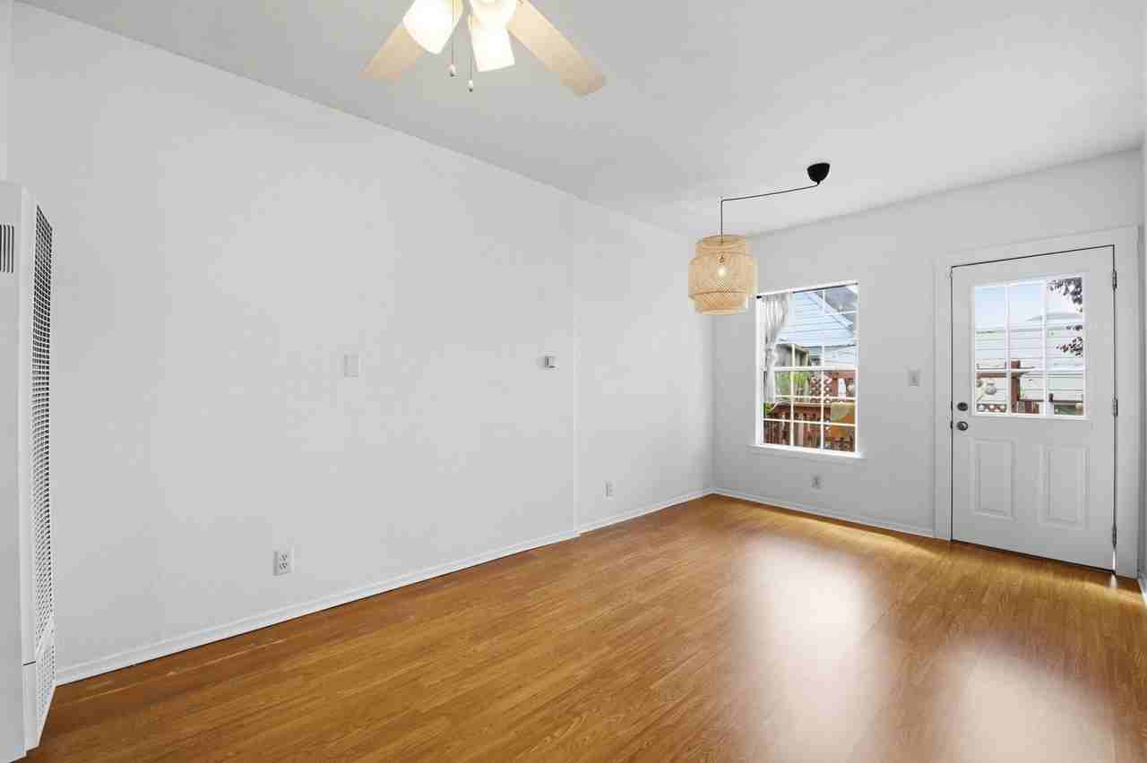 3553 Mission St #C - Photo 3 of 24