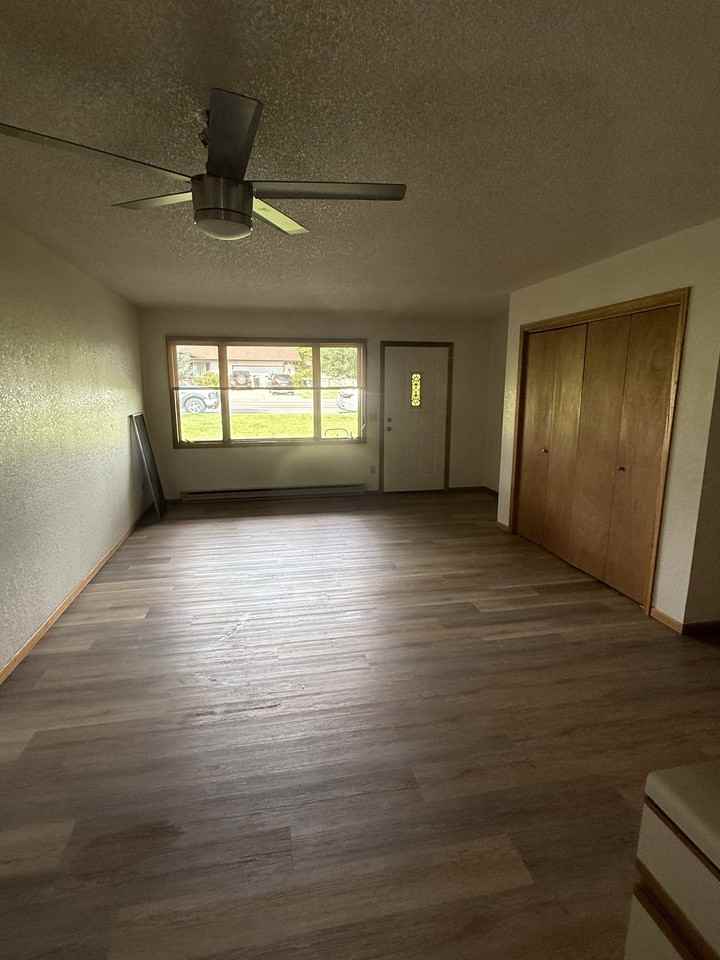1350 Panners Place - Photo 6 of 15