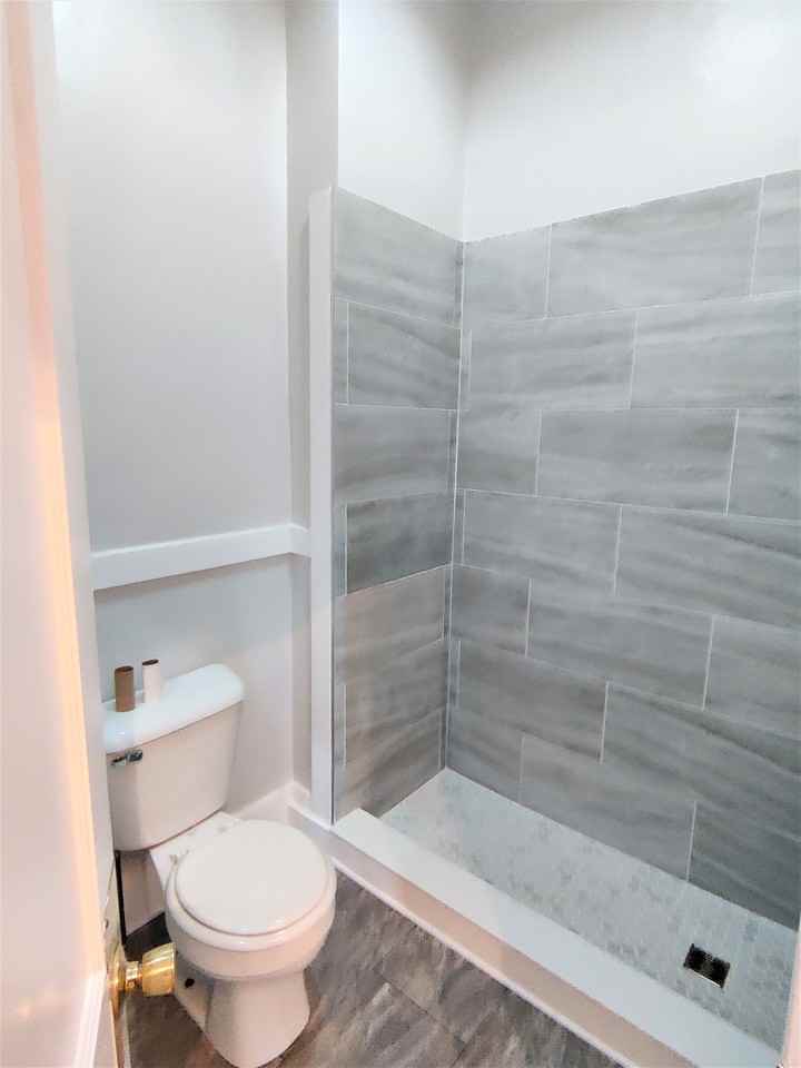 135 / 5,7,9 N Main St - Photo 6 of 9
