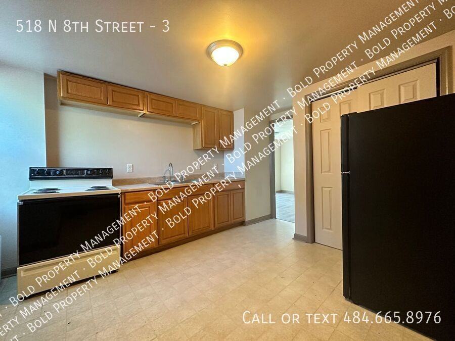 518 N 8th St #3 - Photo 4 of 11