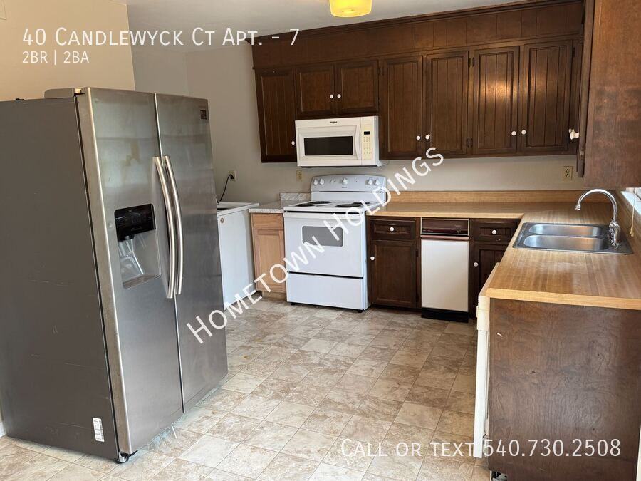 40 Candlewyck Ct #7 - Photo 4 of 18