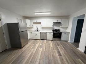 601 King George Avenue Southwest - Photo 1 of 1