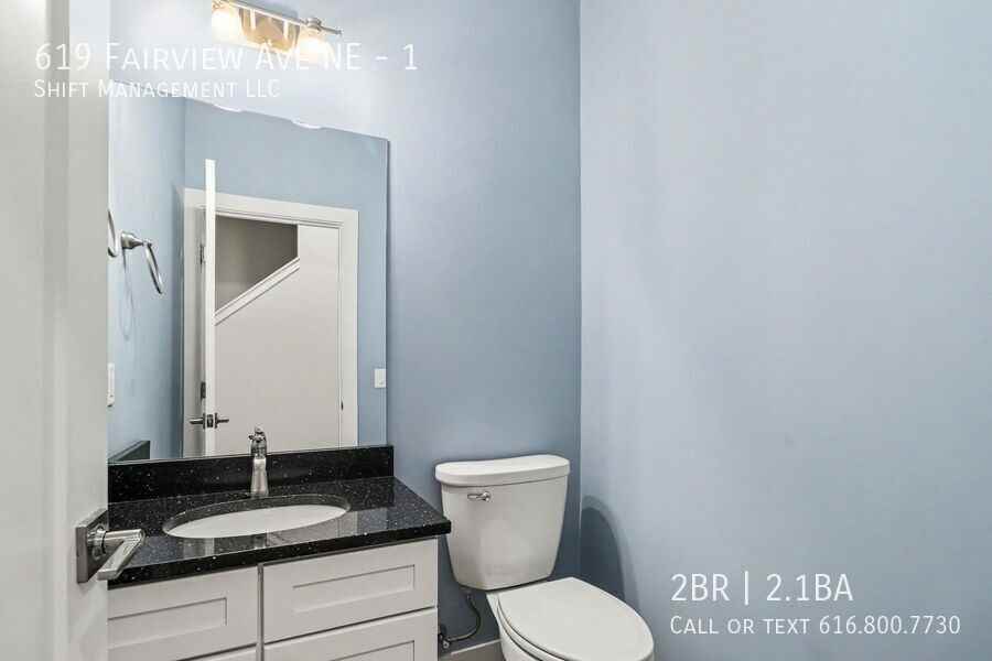 619 Fairview Ave Ne #1 - Photo 6 of 15