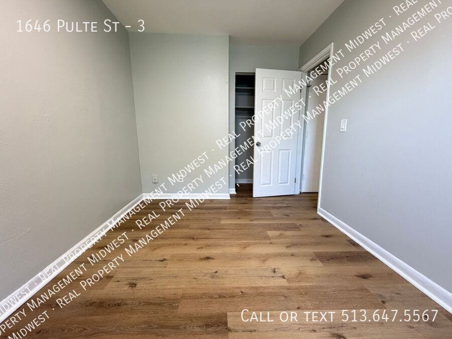 1646 Pulte St #3 - Photo 4 of 10