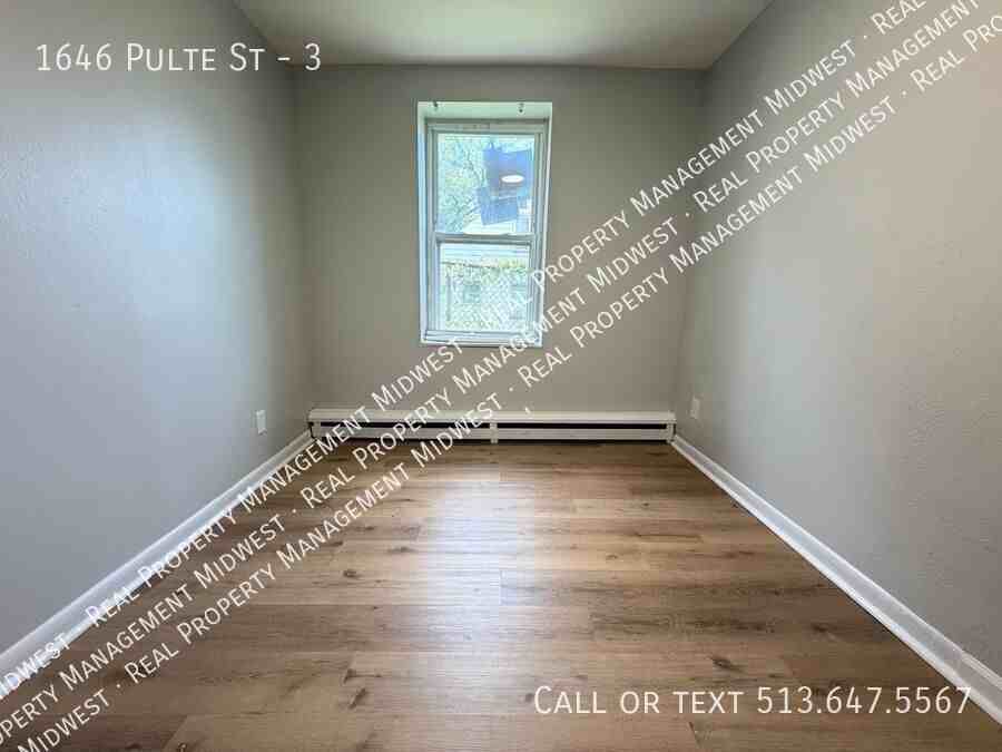 1646 Pulte St #3 - Photo 5 of 10