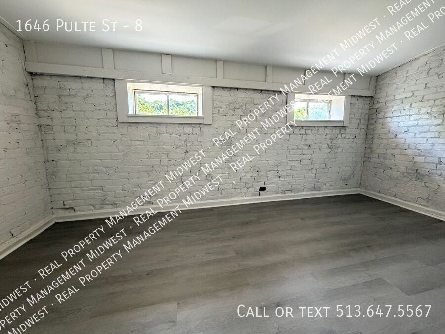 1646 Pulte St #8 - Photo 7 of 13