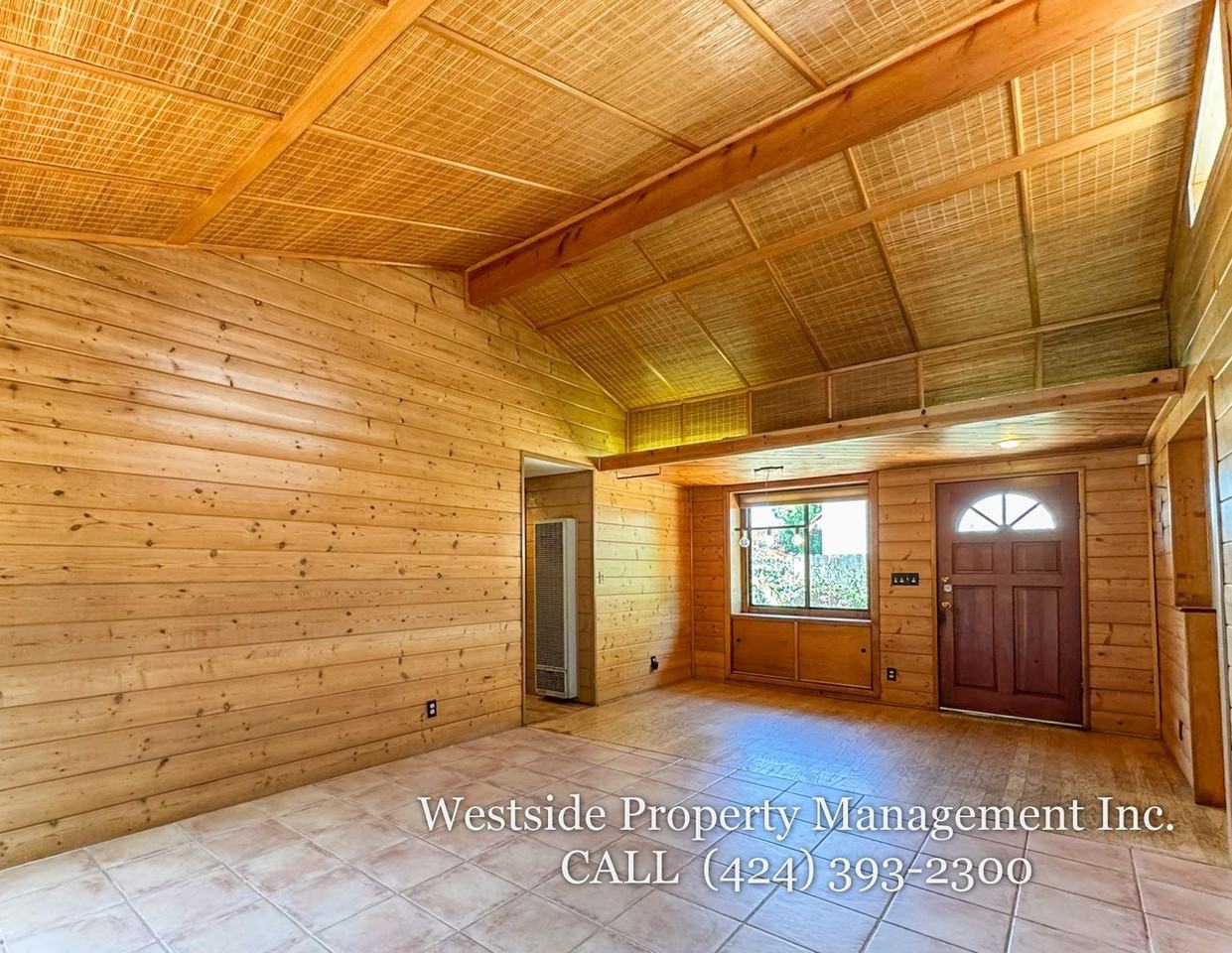 3124 Veteran Ave - Photo 6 of 37