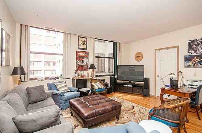 330 S Michigan Ave #1510 - Photo 3 of 15