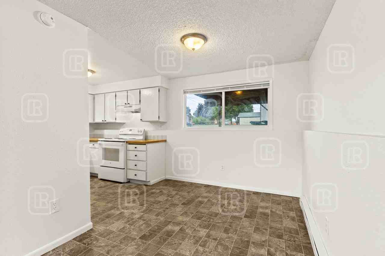 10505 E Mission Ave #10505 - Photo 7 of 17