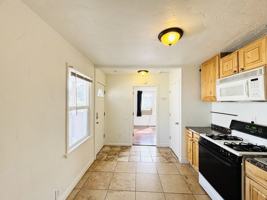 featured image of 119 E Leslie Ave #2
