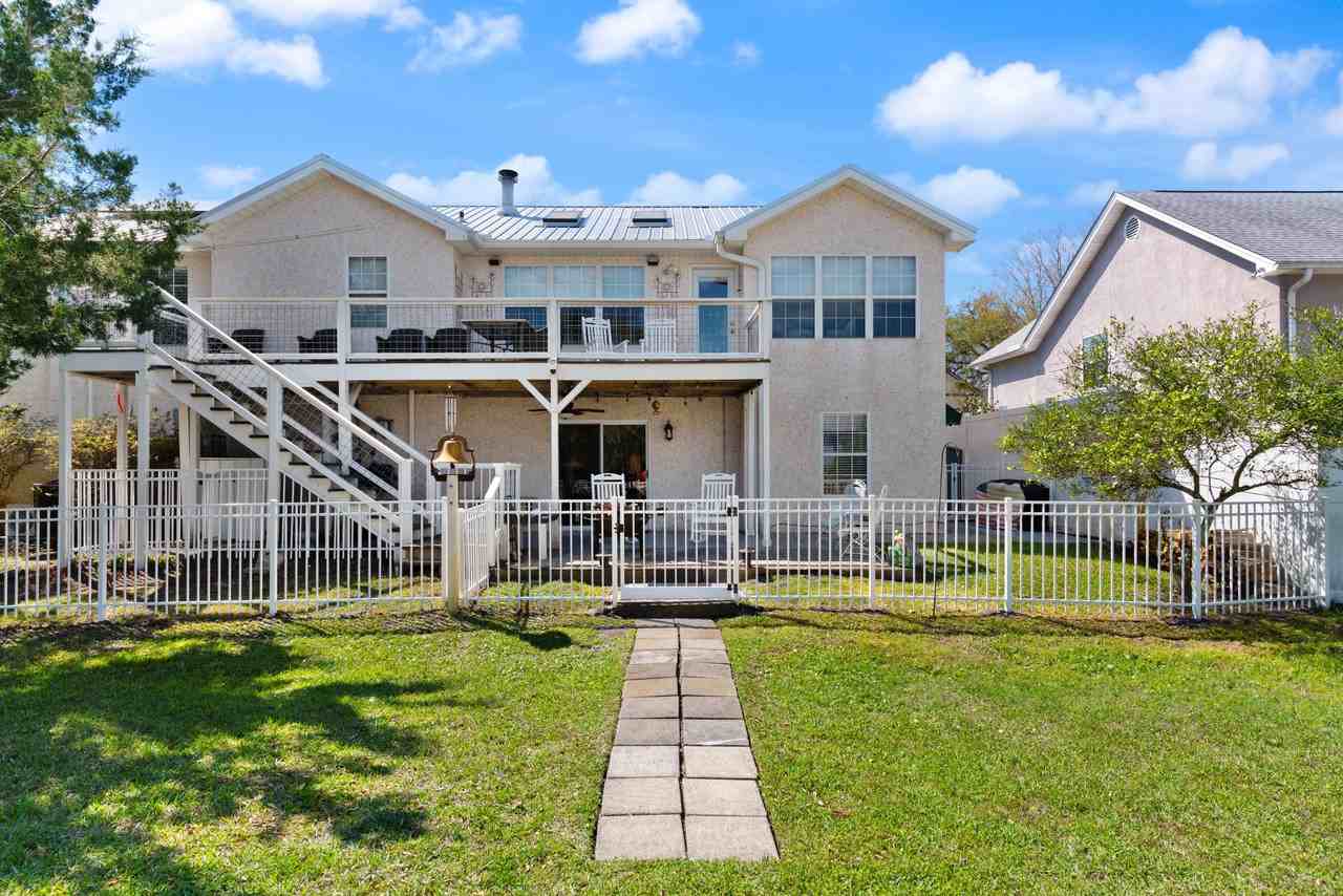 111 Thompson Cv #B - Photo 4 of 18