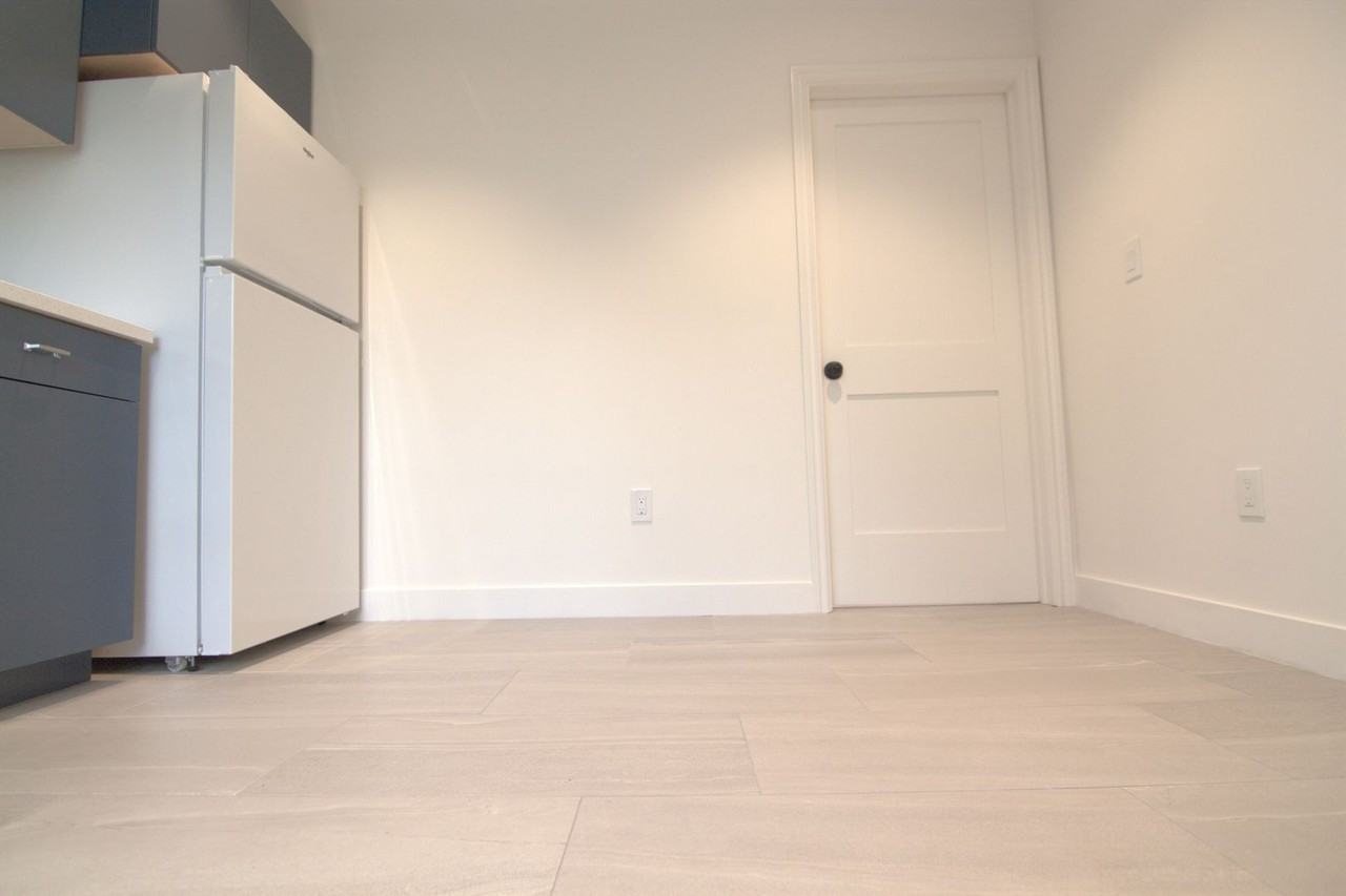 216 Harding Ave #2 - Photo 3 of 11