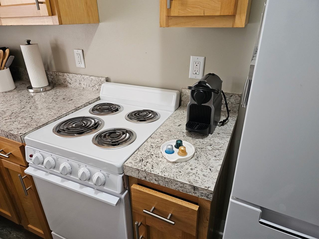 525 E Manning St #1 - Photo 7 of 9