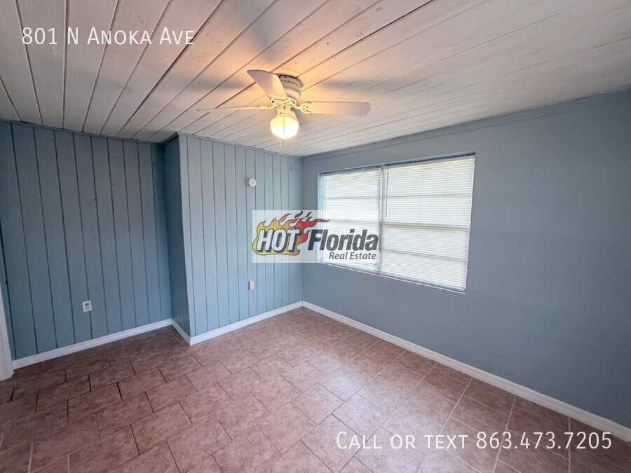 801 N Anoka Ave - Photo 6 of 14