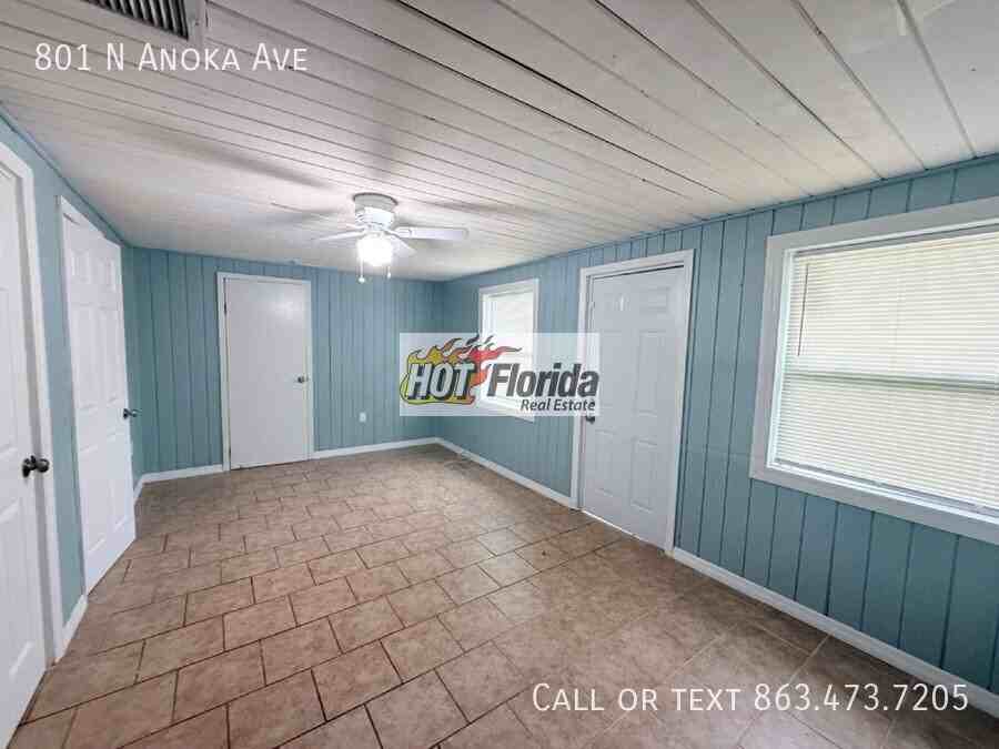 801 N Anoka Ave - Photo 7 of 14
