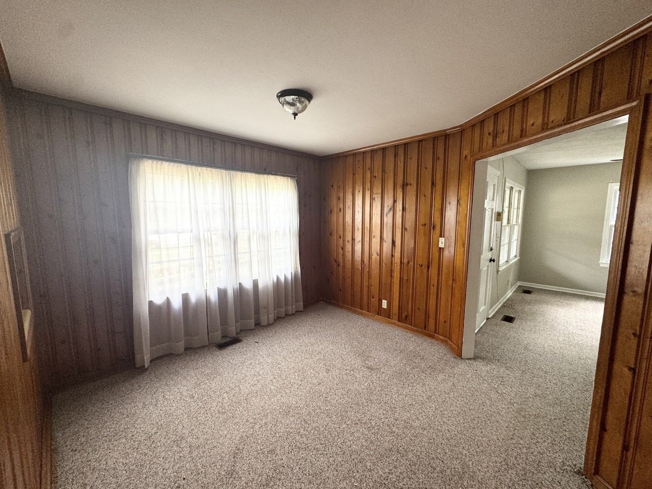 221 Shirley Dr #1 - Photo 5 of 19