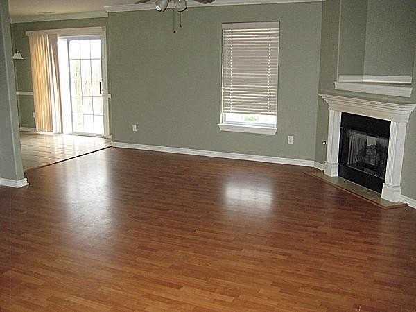 830 Oakwood Ct - Photo 4 of 22