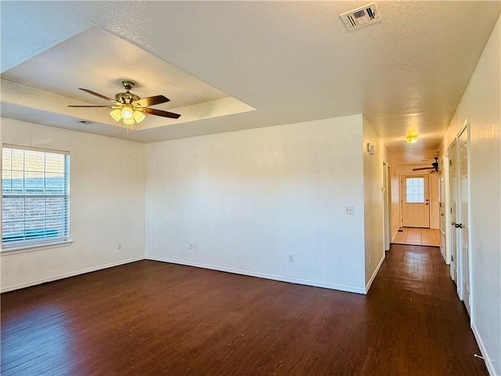 10 Holly Dr #B - Photo 2 of 21