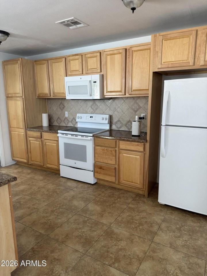 3321 W Cholla St - Photo 3 of 28