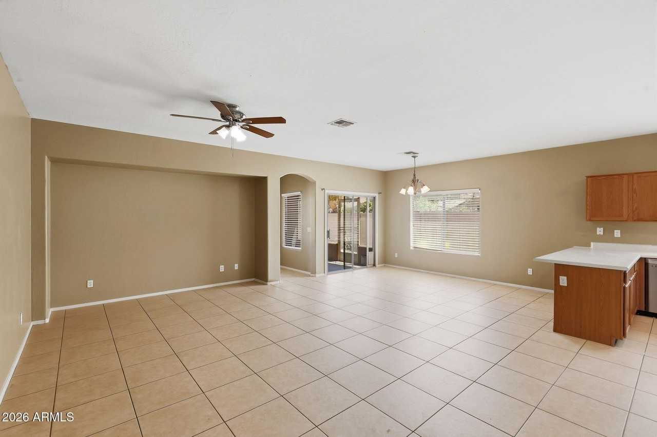 12910 W Corrine Dr - Photo 2 of 22