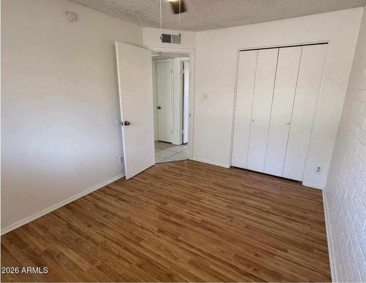 10831 N 18th Ave #1 - Photo 3 of 11