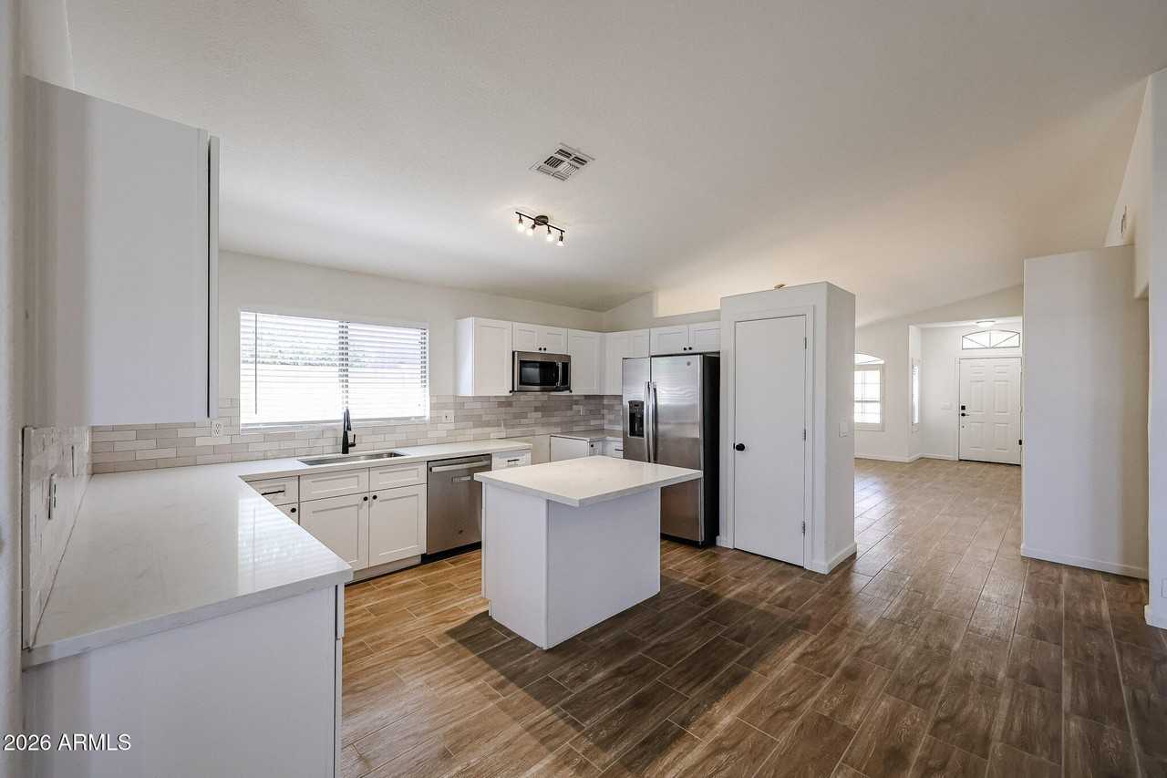 4047 E Jojoba Rd - Photo 6 of 41