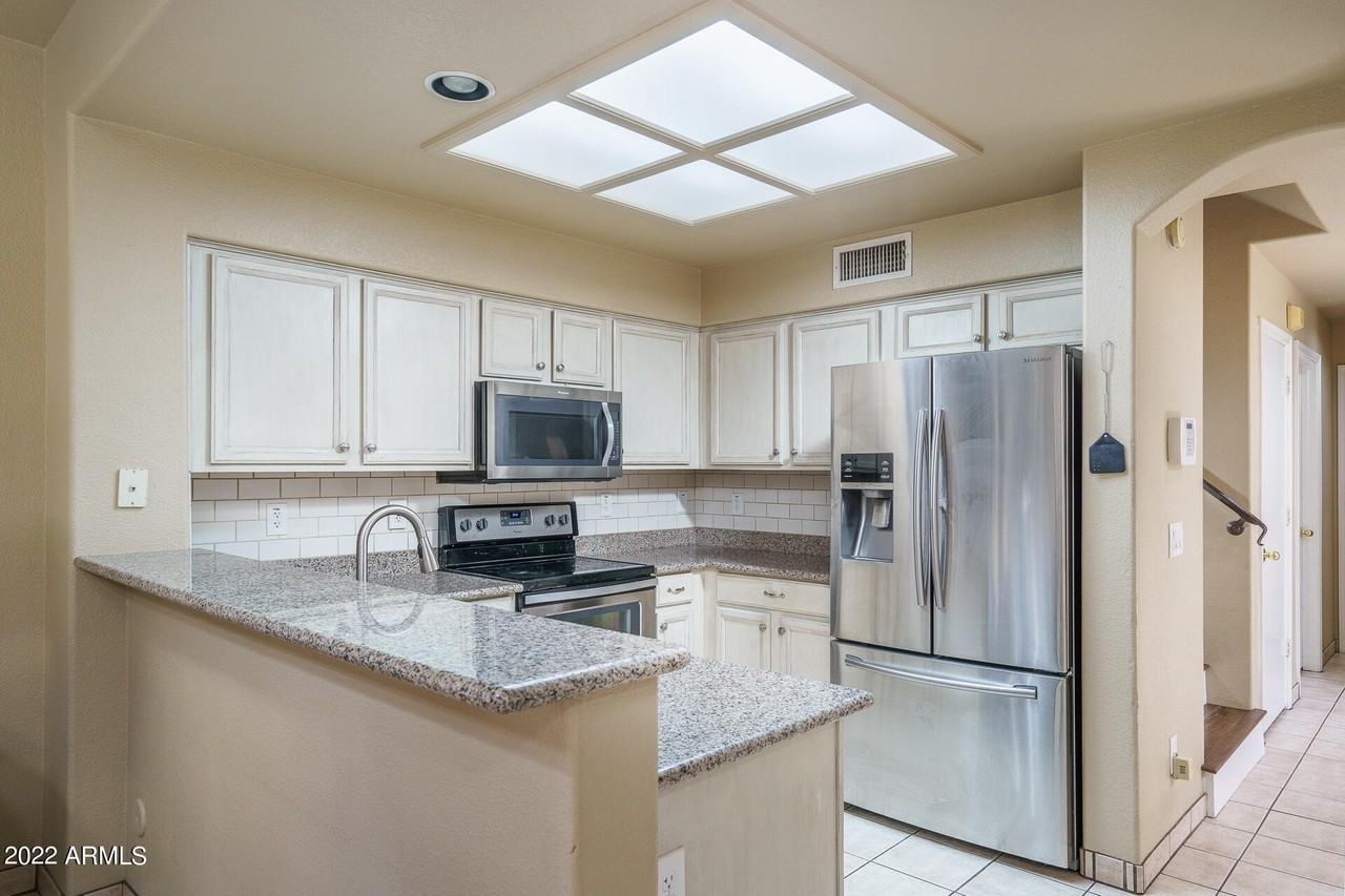 1315 W Escuda Rd - Photo 5 of 22