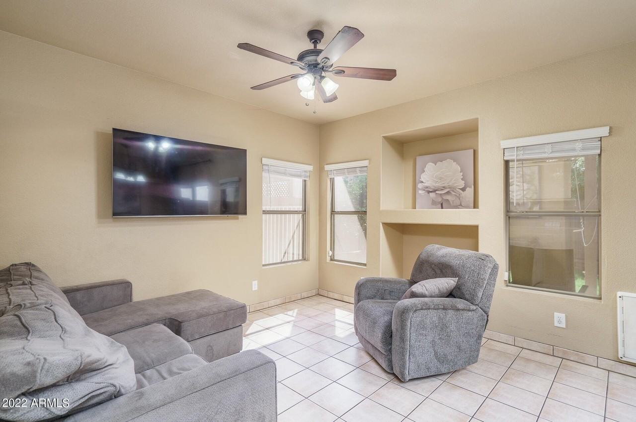 1315 W Escuda Rd - Photo 7 of 22