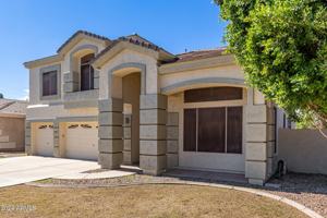 featured image of 504 N Swallow Ln