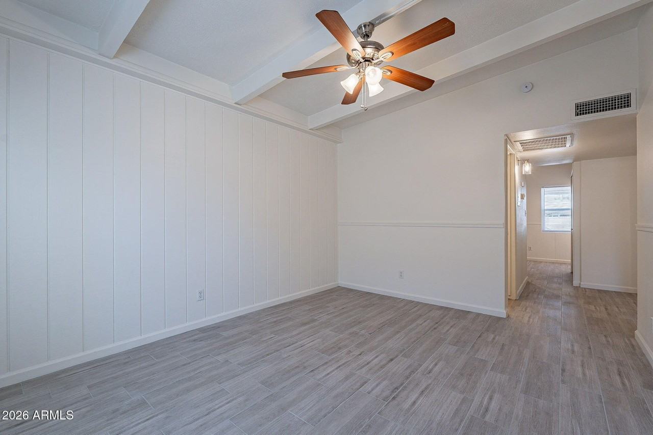 1331 E Pierson St - Photo 6 of 30