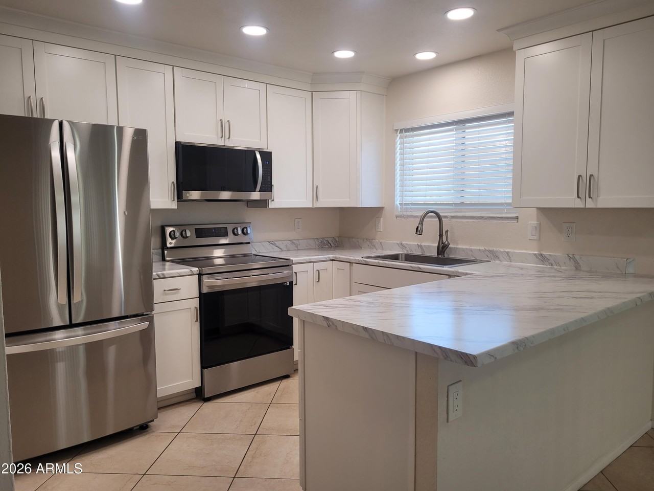 3910 E Shomi St - Photo 3 of 17