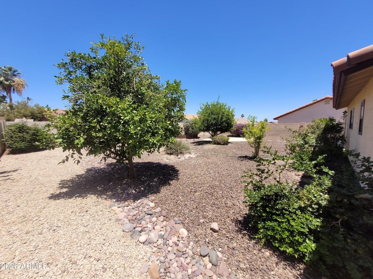 3910 E Shomi St - Photo 4 of 17