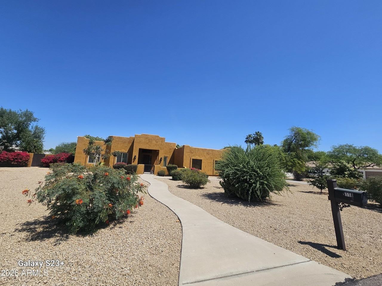 5118 W Winston Dr - Photo 5 of 36