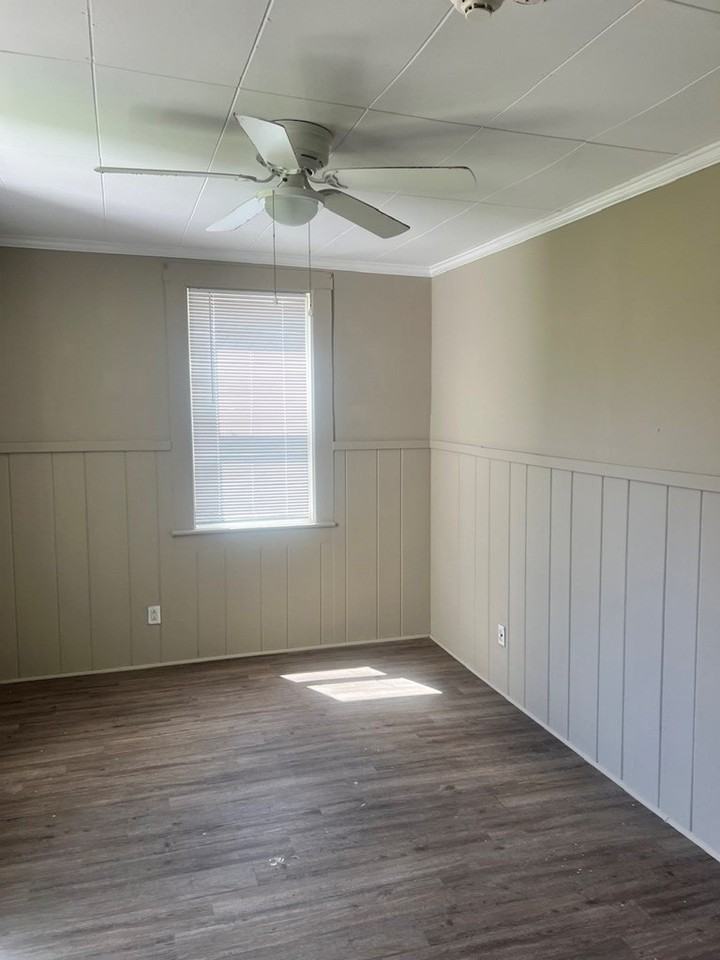 400 City Ave - Photo 7 of 23