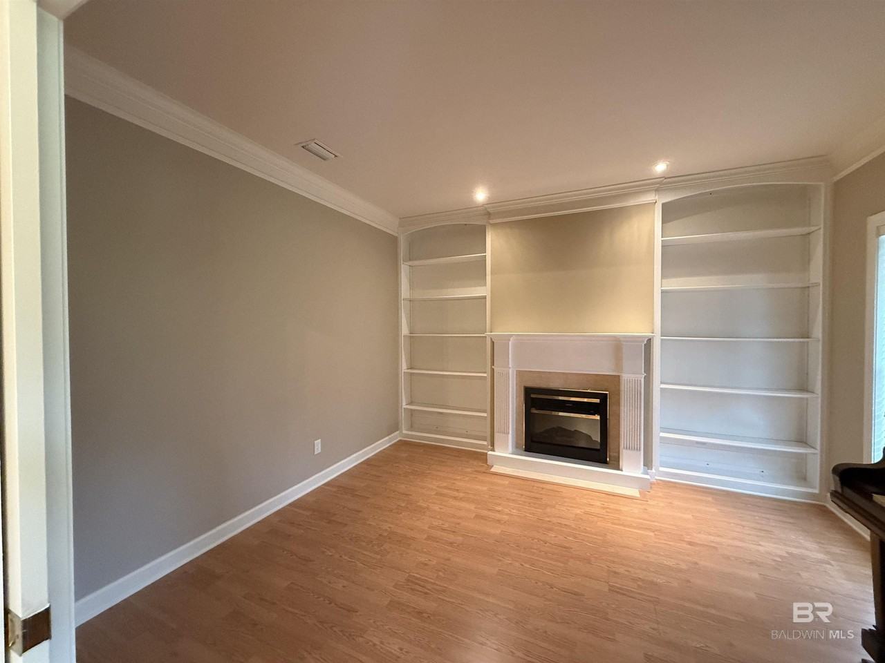 9090 Pleasant Rd - Photo 5 of 24