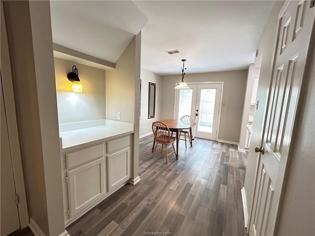 1904 Dartmouth St #K2 - Photo 6 of 30