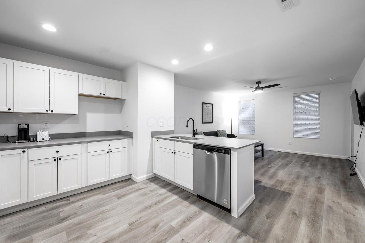 62 S Main St #8 - Photo 2 of 17