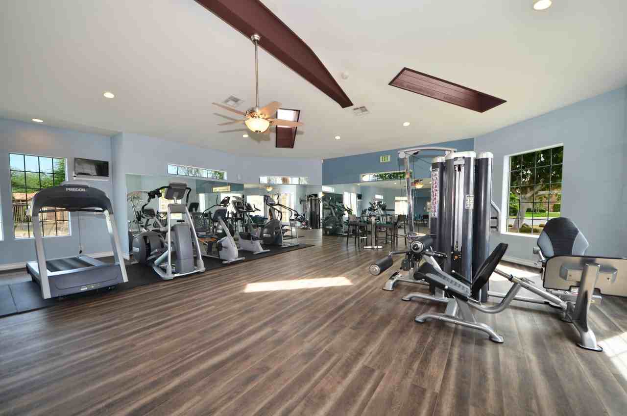 45596 Torrey Pines Ct - Photo 3 of 26