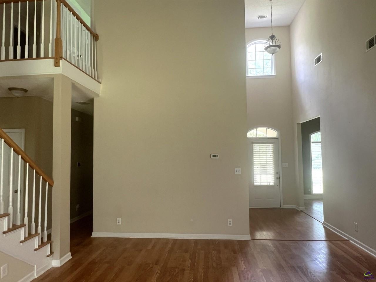 136 Joycliff Cir - Photo 6 of 38
