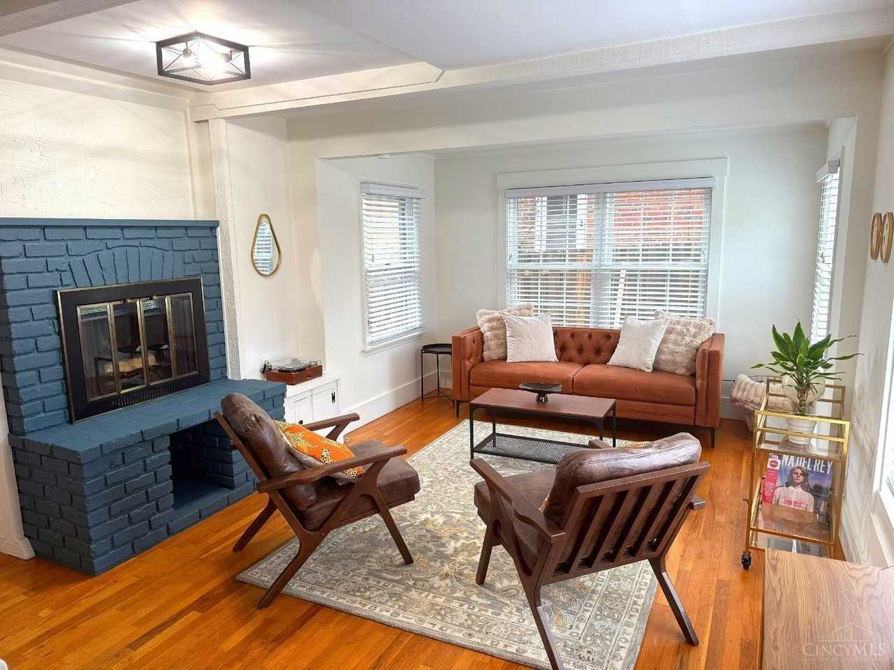 1239 Isis Ave - Photo 6 of 22