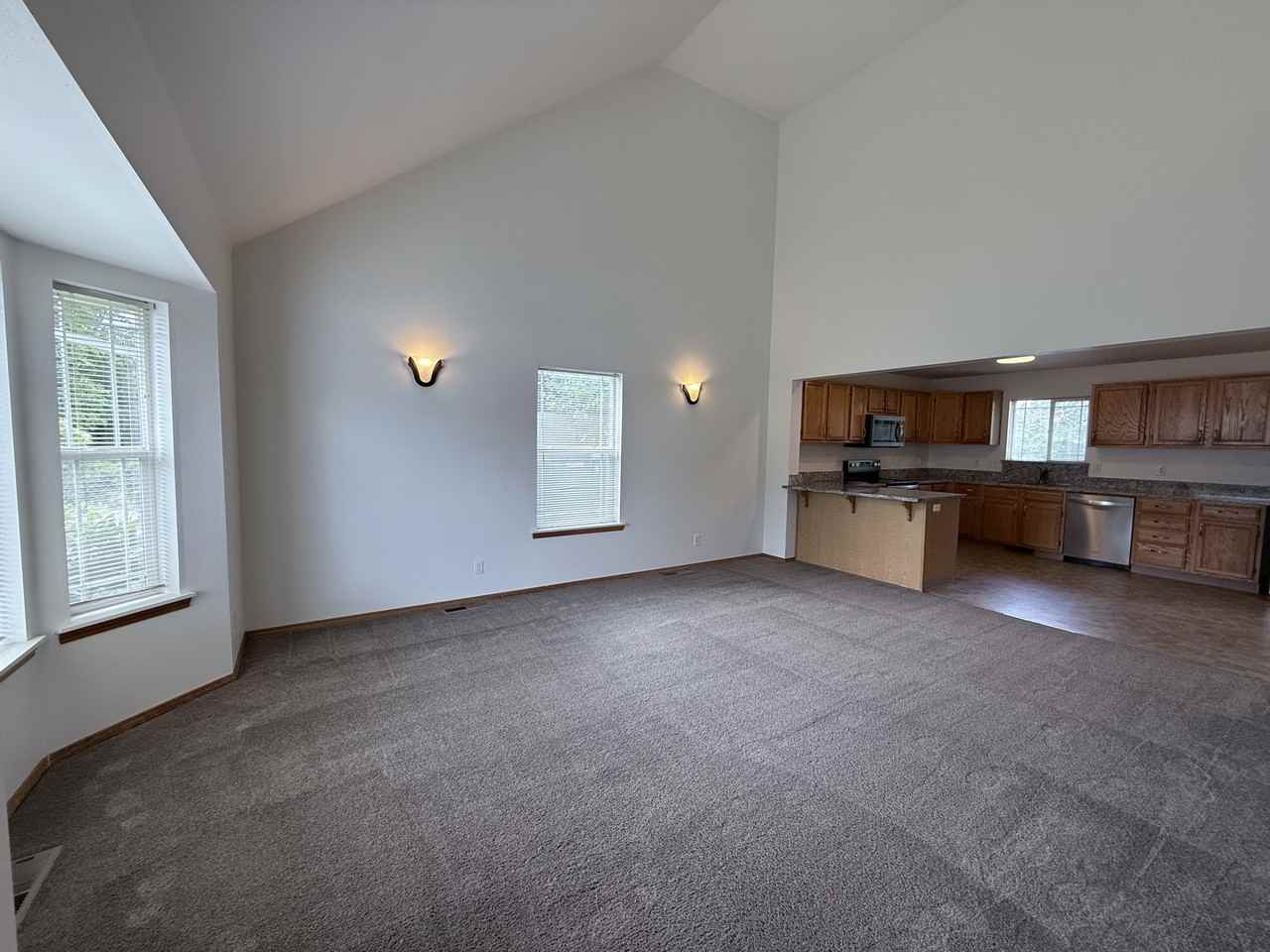 991 Mill St #991 - Photo 2 of 33