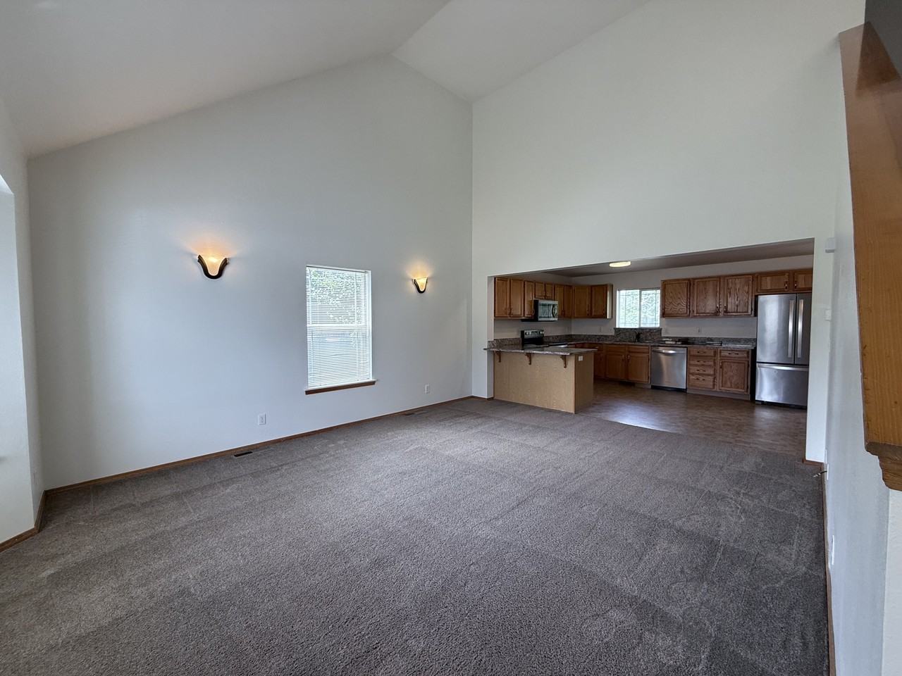 991 Mill St #991 - Photo 3 of 33