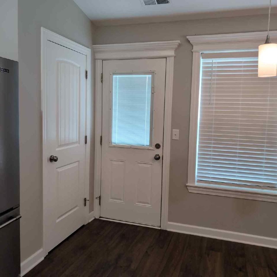 1214 Cypress Ct #1 - Photo 4 of 14