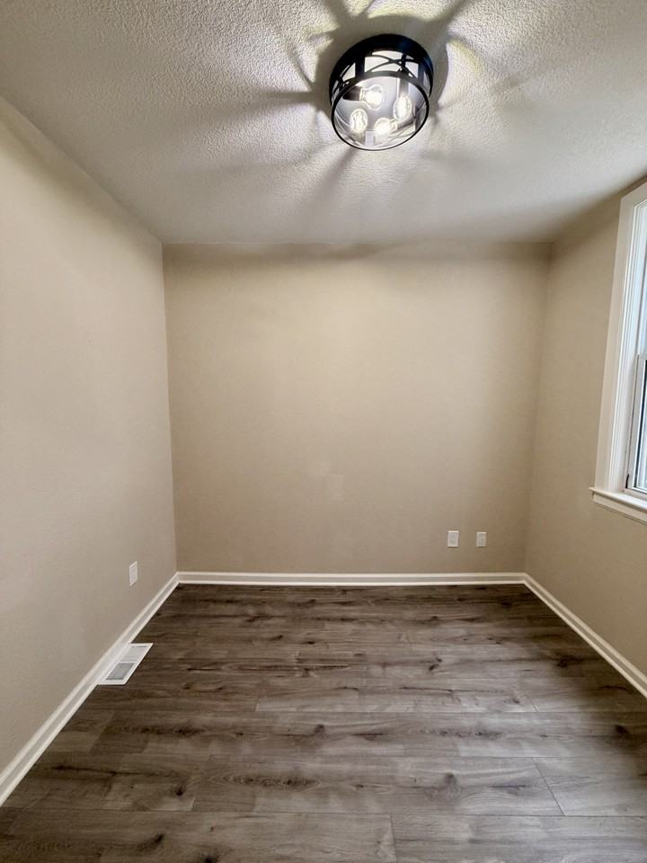 414 Prospect Ave #1 - Photo 5 of 11