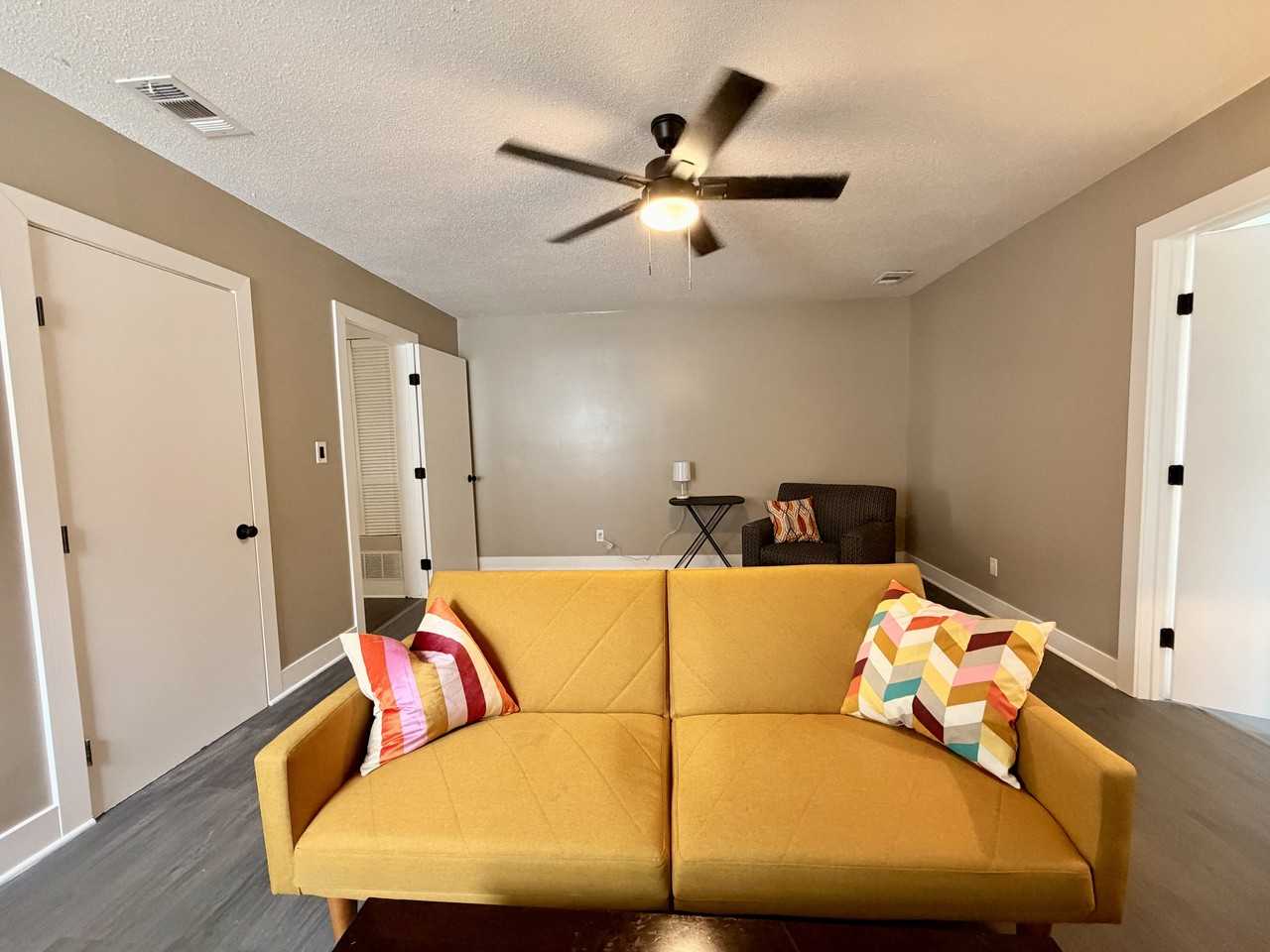 414 Prospect Ave #2