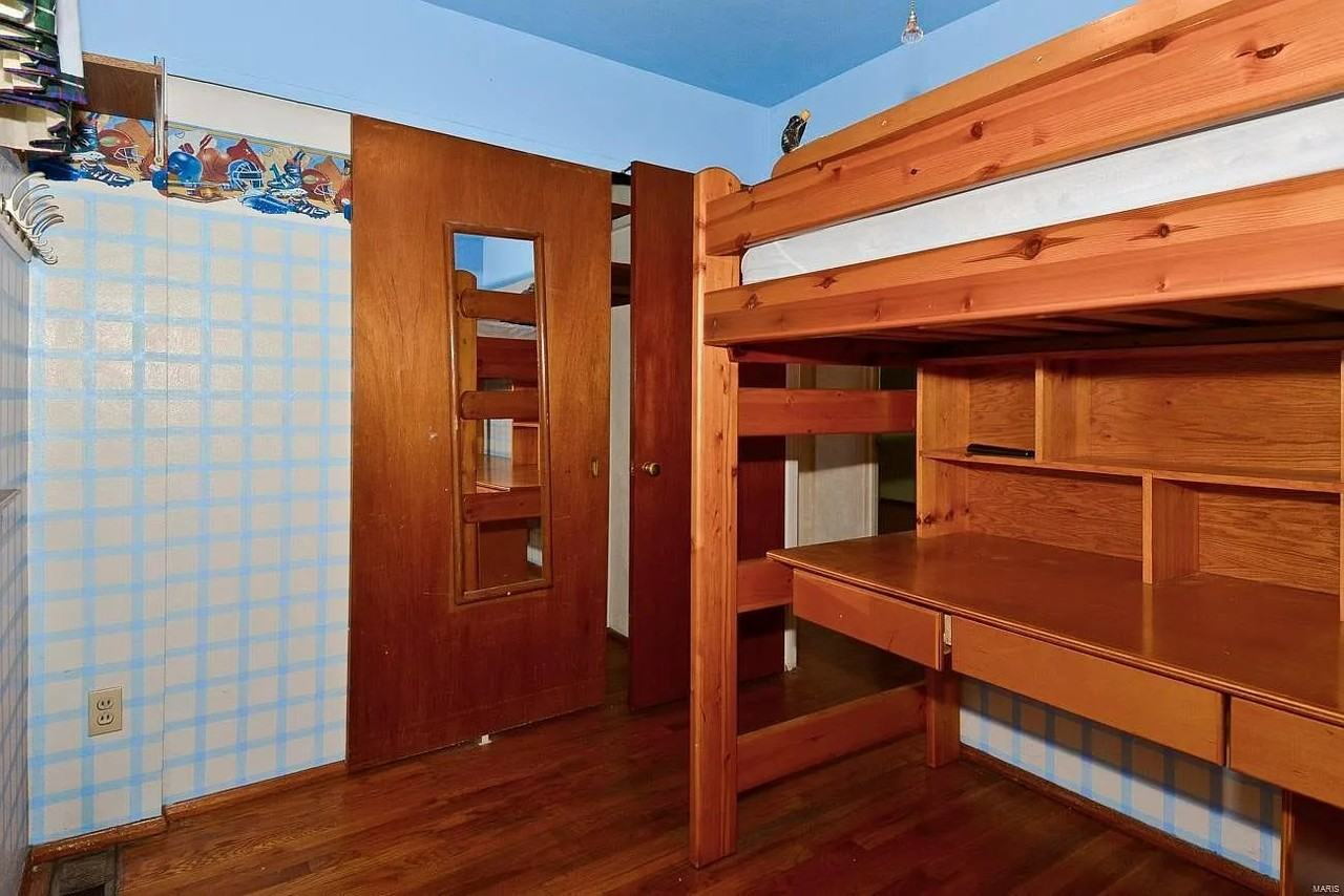 980 Manresa Ln #1 - Photo 5 of 40