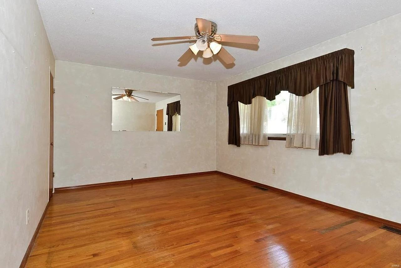 980 Manresa Ln #1 - Photo 6 of 40