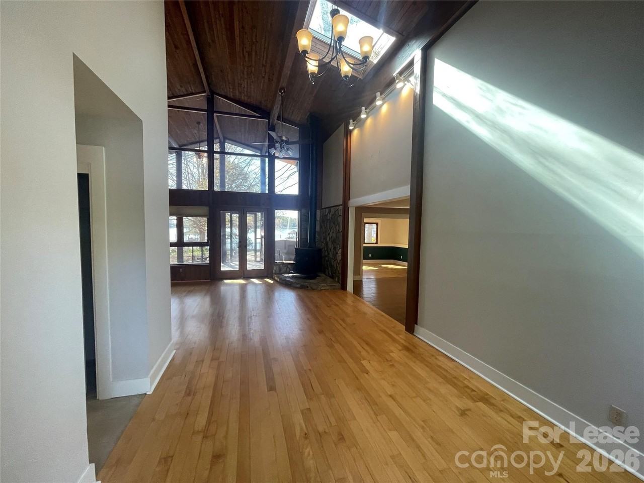 8788 Graham Rd - Photo 3 of 30