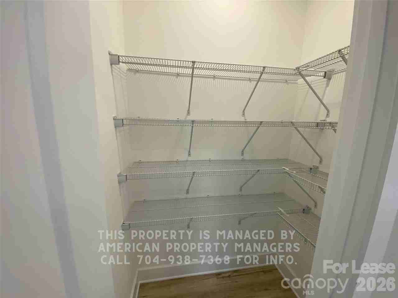 812 S 5th St #B - Photo 4 of 11